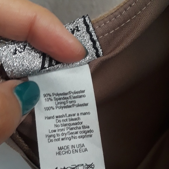 Va va voom dress - Picture 5 of 6